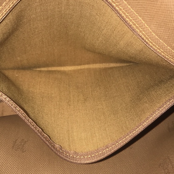 AUTHENTIC VINTAGE BURBERRY TOTE - Picture 16 of 16